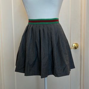 Gucci Kids Pleated Grey with Elastic Metallic Web Belt Detail